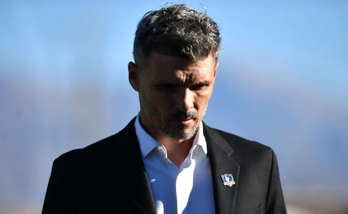 ¿Se va Fernando Ortiz? Esto pagaría Colo Colo si decide despedirlo