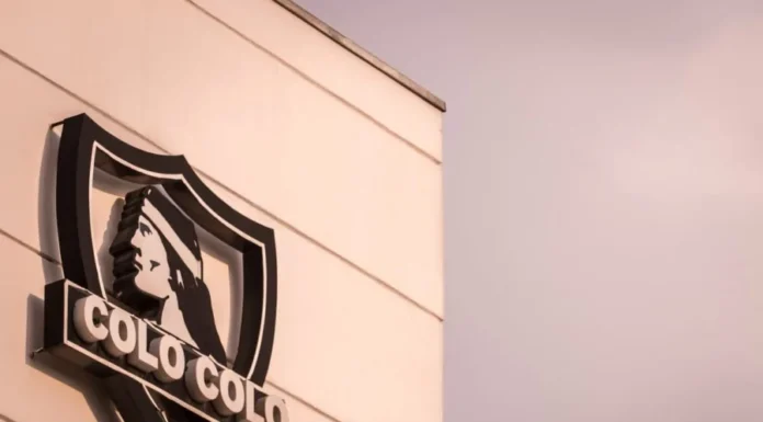 CSD Colo Colo responde a críticas por alza de entradas para el Superclásico