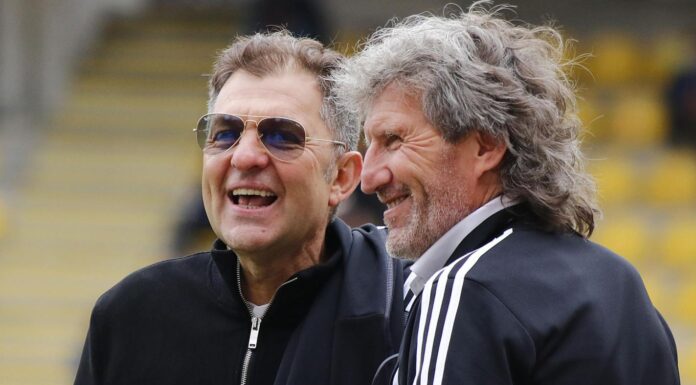 Se agota el tiempo: Colo-Colo define a contrarreloj su último refuerzo