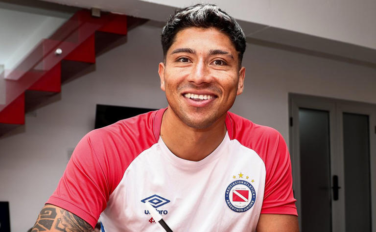 Nueva valla invicta para Brayan Cortés en Argentinos, aunque falló gravemente frente a River