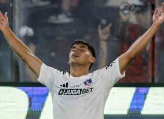 No se rinde: el jugador que busca ganarse un lugar en Colo Colo ante la duda de Ortiz