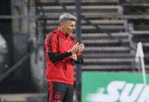 Sorpresa en Colo Colo: Ortiz deja fuera a jugador para duelo por la Copa de la Liga