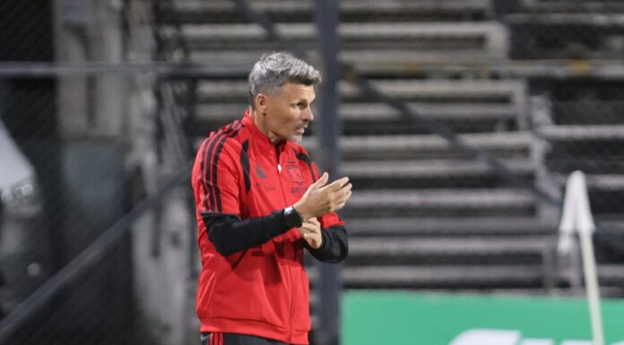 Sorpresa en Colo Colo: Ortiz deja fuera a jugador para duelo por la Copa de la Liga