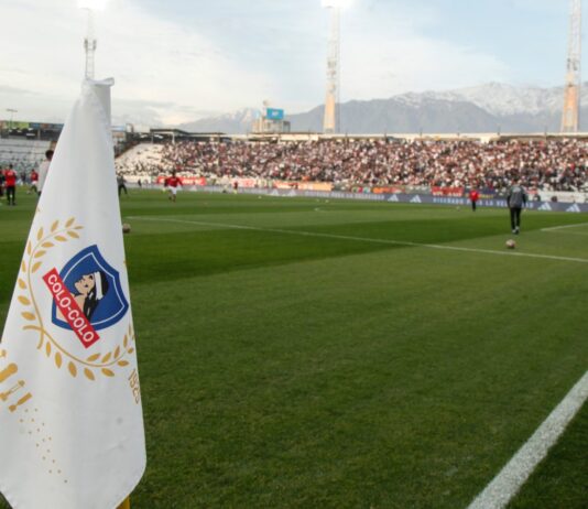 Colo-Colo recibe una especial visita en el Monumental antes del duelo con Palestino