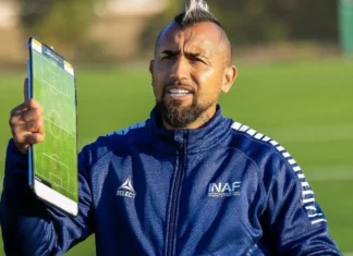 ⚽🔥 Arturo Vidal hace su primer llamado de atención como DT en Rodelindo Román: “Tratemos de llegar más temprano”