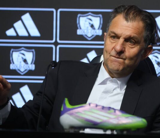 Oposición a Aníbal Mosa en Colo-Colo explota tras su designación en el fútbol chileno