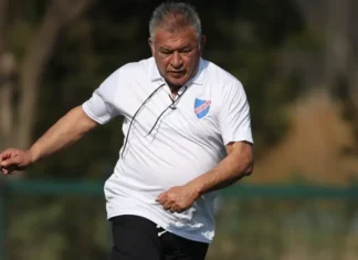 Tensión total: Borghi protagoniza incómodo momento con hincha y genera debate en Argentina