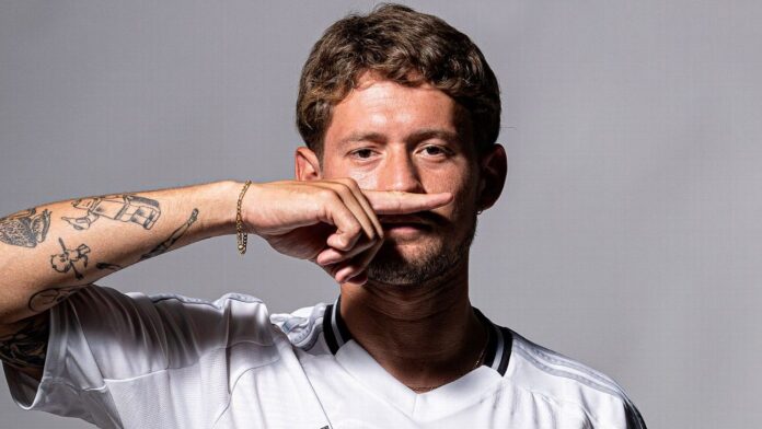 r1595933_1296x729_16-9